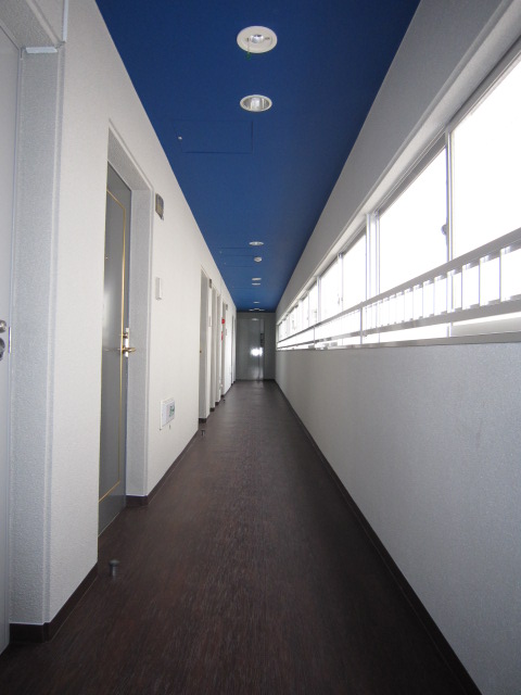 エントランス　☆廊下もキレイです☆