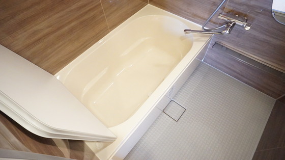 バス・シャワールーム　一坪風呂