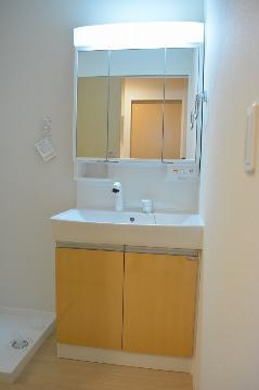 洗面設備　洗髪洗面化粧台