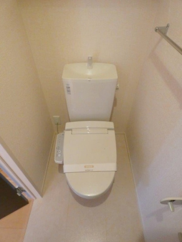 トイレ　図面と現状に相違がある場合には現状を優先