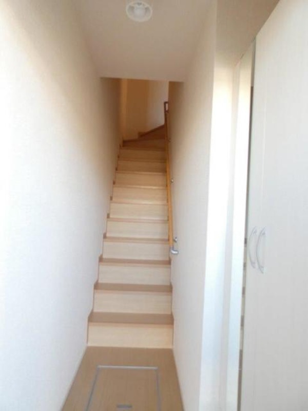 玄関　図面と現状に相違がある場合には現状を優先