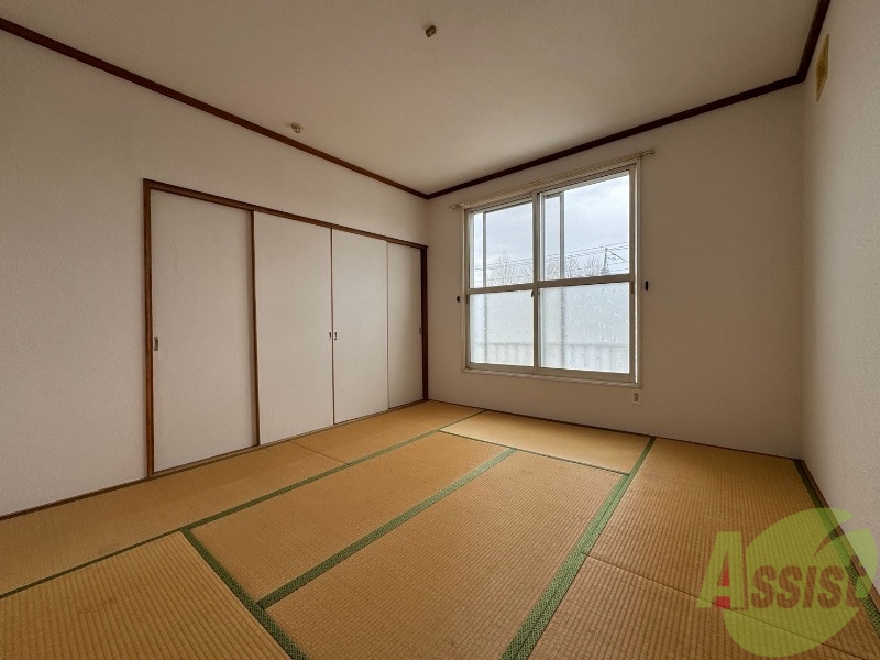 その他部屋・スペース　寝室です。二部屋をどう使うかはあなた次第です！