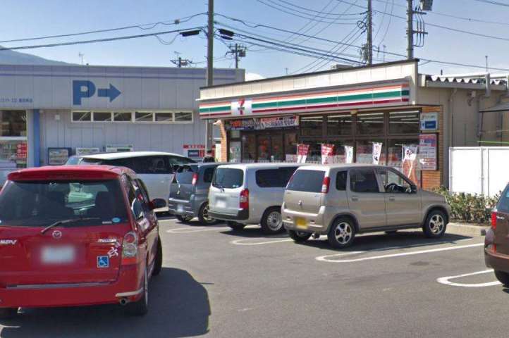コンビニ　セブン－イレブン小田原飯田岡駅南店（コンビニ）まで463m