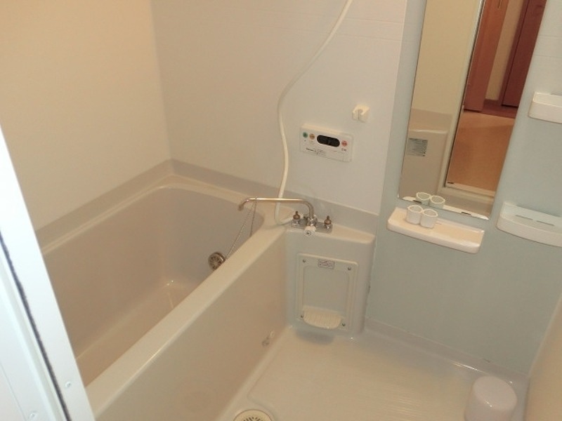 バス・シャワールーム　図面と現状に相違がある場合には現状を優先