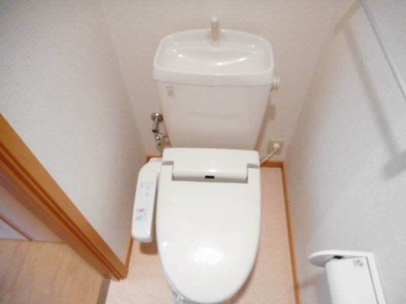 トイレ　図面と現状に相違がある場合には現状を優先