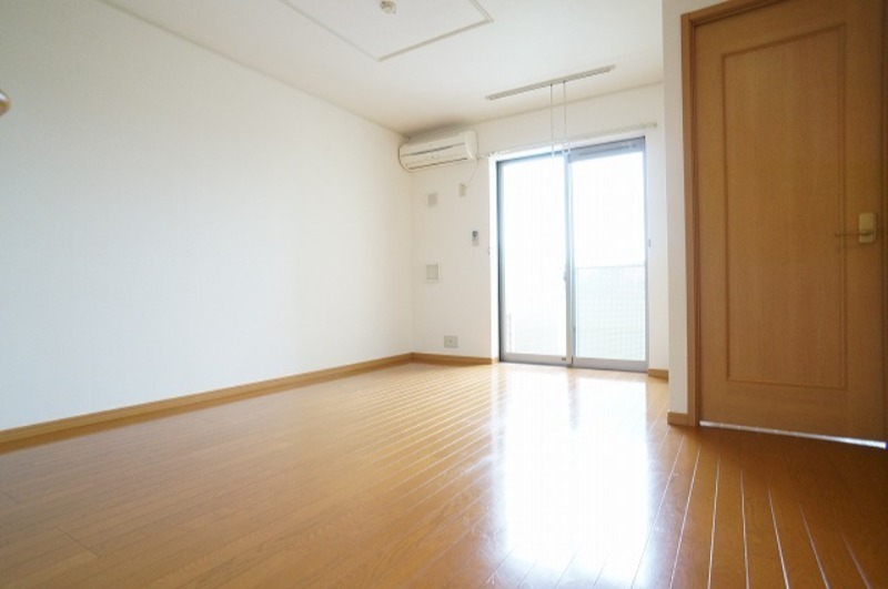 居室・リビング　図面と現状に相違がある場合には現状を優先