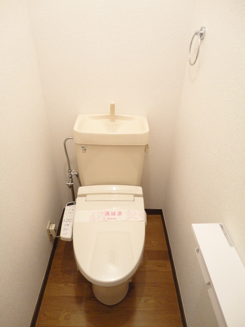 トイレ　洗浄便座※同タイプ参考写真