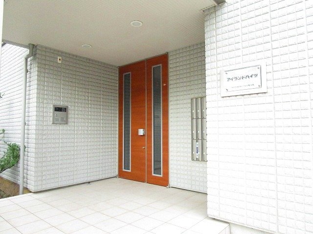 エントランス　オートロックエントランス