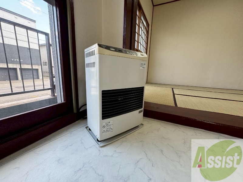 その他設備　灯油暖房です。札幌の寒い冬もこれで大丈夫！