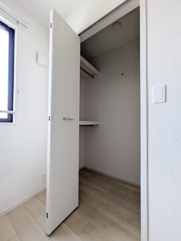 収納　図面と現状に相違がある場合には現状を優先