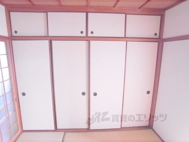 収納　和室：収納