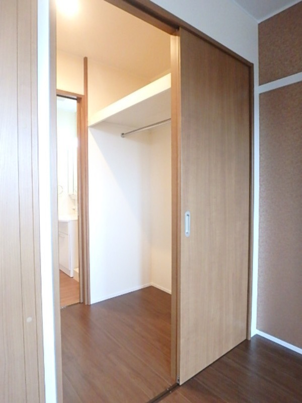 収納　図面と現状に相違がある場合には現状を優先