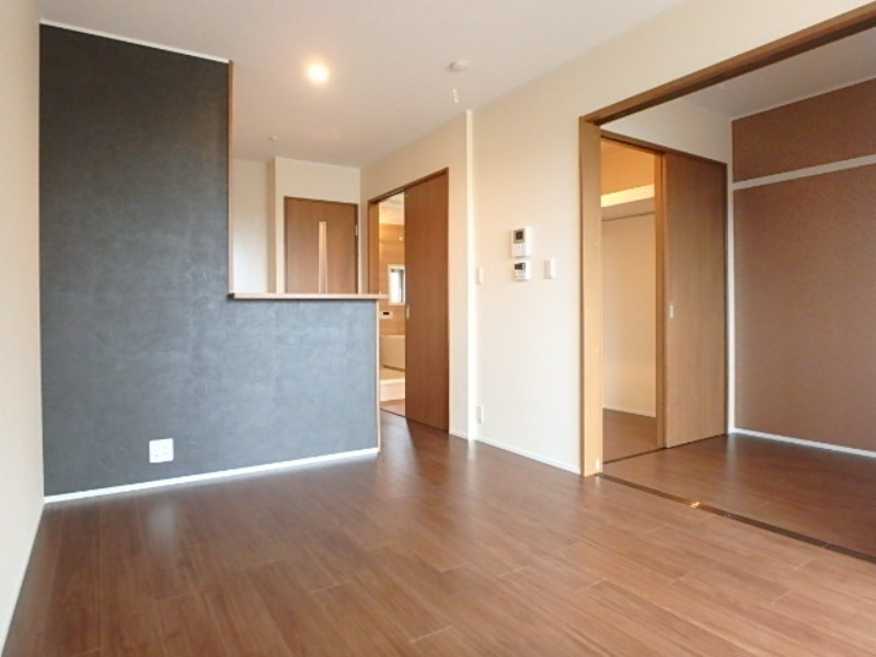 居室・リビング　図面と現状に相違がある場合には現状を優先