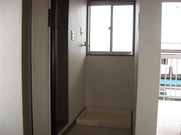 その他　洗濯機置き場