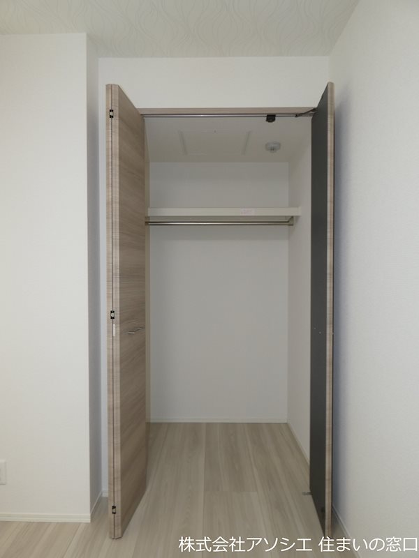 収納　クローゼット