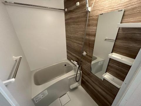バス・シャワールーム　バス