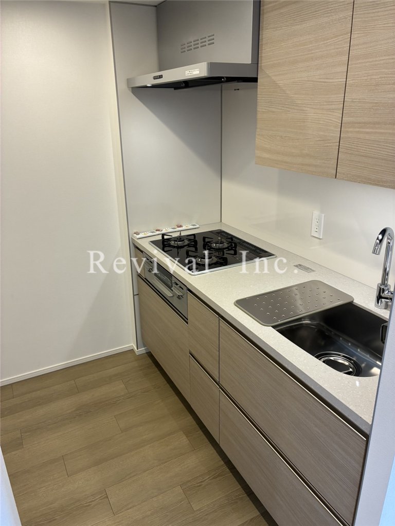 キッチン　3口ガスコンロでございます