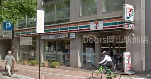 コンビニ　セブンイレブン岡山桃太郎大通り店（コンビニ）まで203m