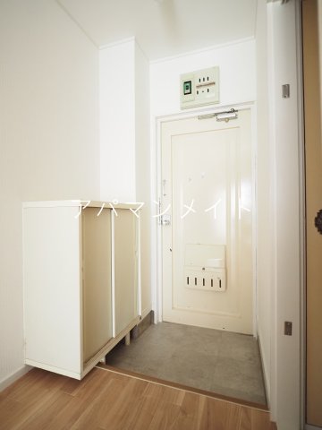 玄関　シンプルで使いやすい玄関です