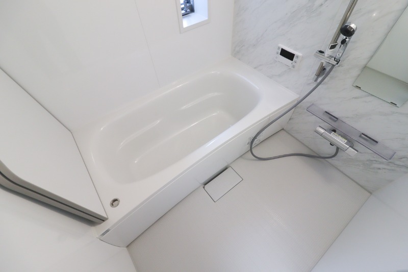 バス・シャワールーム　図面と現状に相違がある場合には現状を優先