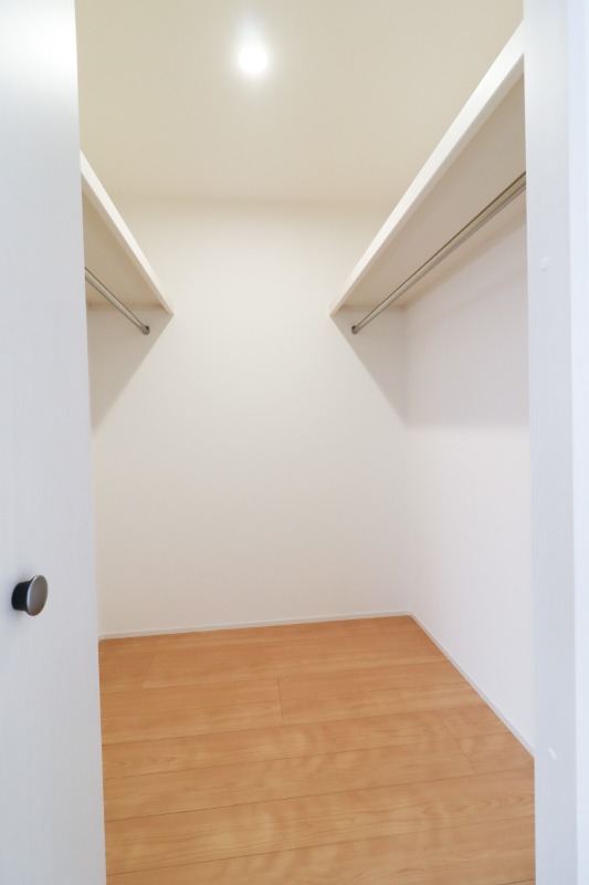 収納　図面と現状に相違がある場合には現状を優先