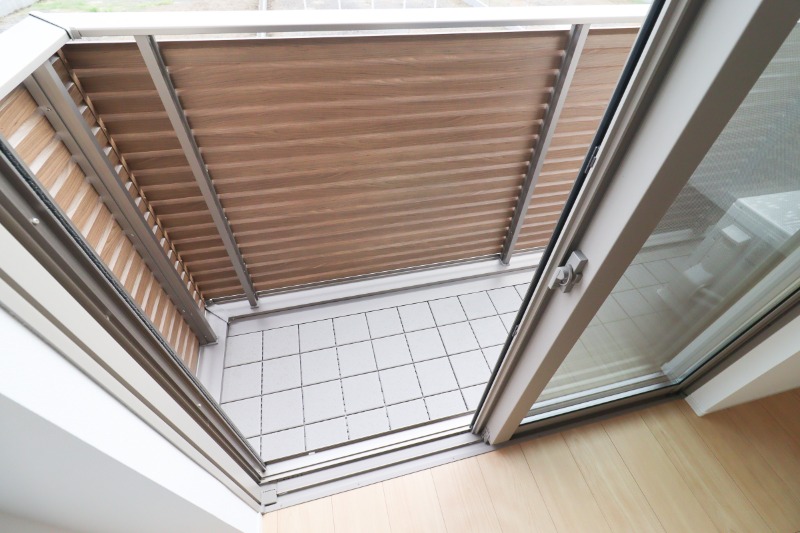 バルコニー　図面と現状に相違がある場合には現状を優先