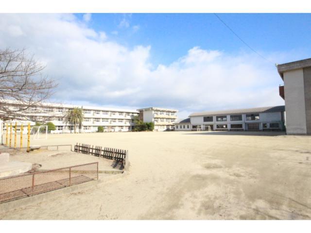 小学校　中津市立北部小学校（小学校）まで1445m