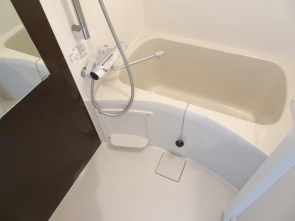 バス・シャワールーム　キレイなお風呂！