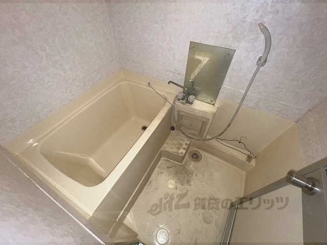 バス・シャワールーム　バス