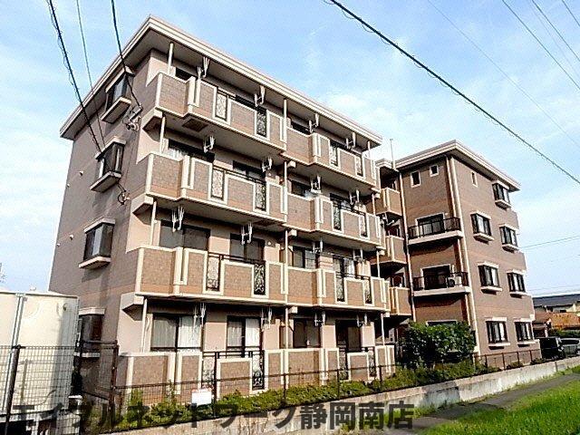 建物外観　外観は落ち着いています