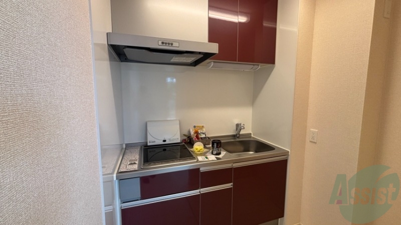 キッチン　キッチンはＩＨなのでお手入れがしやすそうですね。