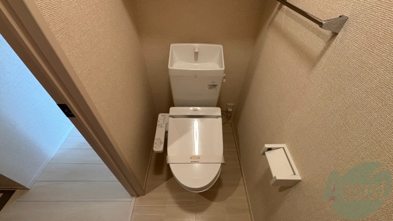 トイレ　トイレはウォシュレット機能付き。シャワートイレは日本の宝。