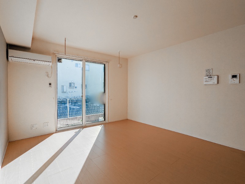 居室・リビング　図面と現状に相違がある場合には現状を優先