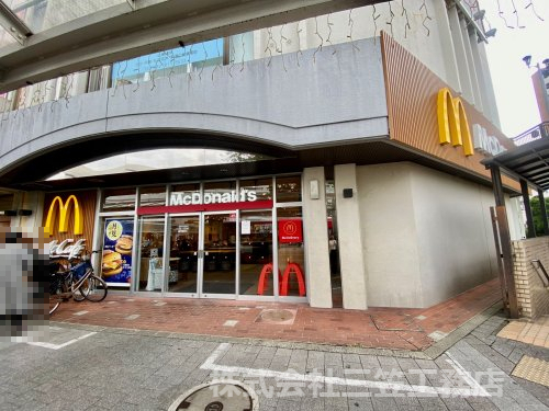 飲食店　マクドナルド 寝屋川市駅前店（飲食店）まで93m