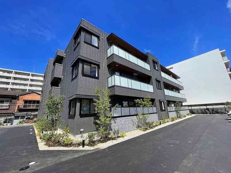 建物外観　★外観★