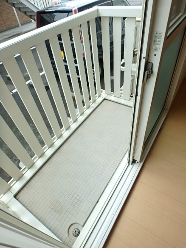 バルコニー　図面と現状に相違がある場合には現状を優先