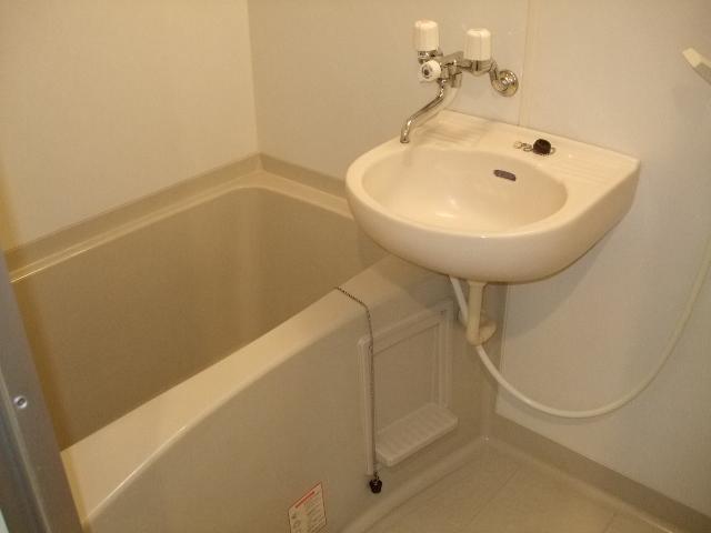 バス・シャワールーム　浴室