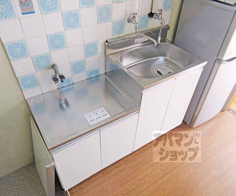 キッチン　二口コンロ設置可能