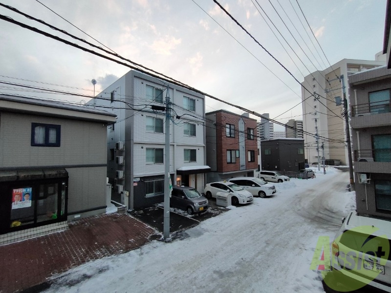 眺望　窓からの日光は気持ちを明るくしてくれますよ。