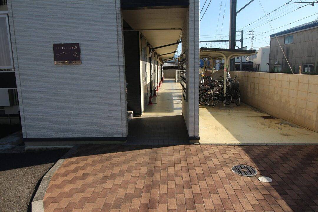 エントランス　エントランス