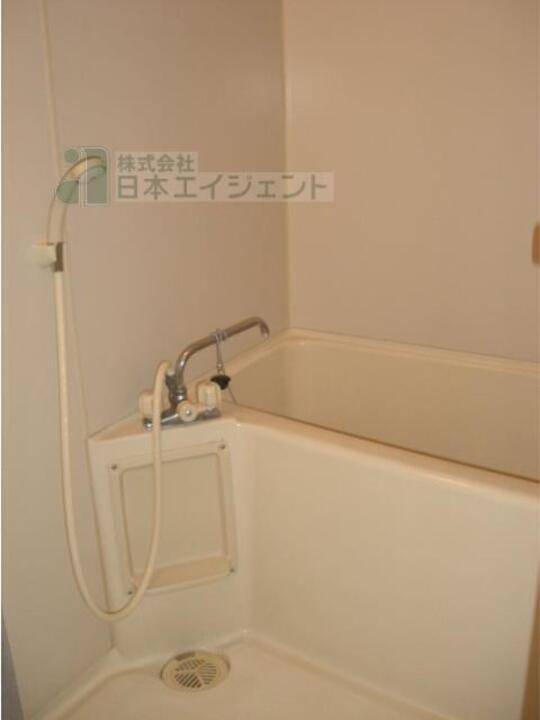 バス・シャワールーム　浴室