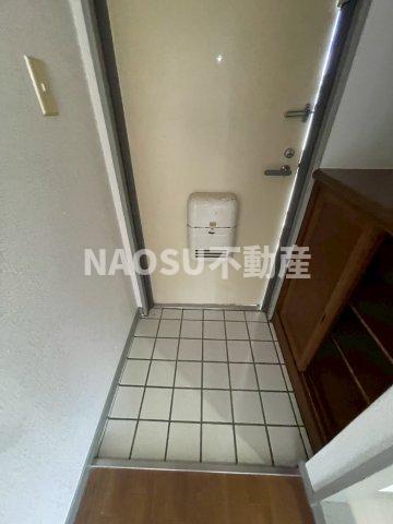 玄関　落ち着いた玄関です