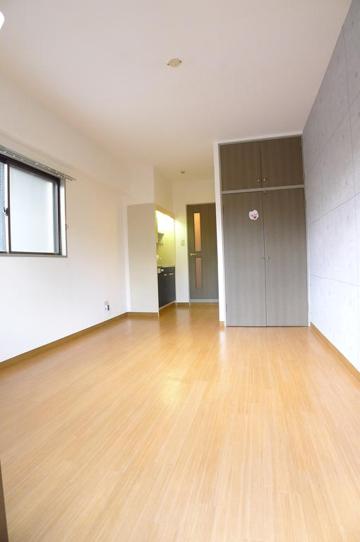 居室・リビング　（写真は同タイプ）