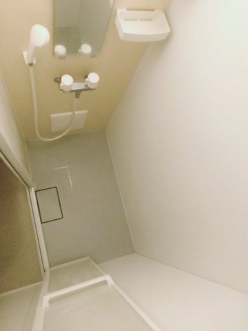 バス・シャワールーム　同タイプ参考写真です。