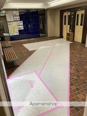 ロビー　ロビー