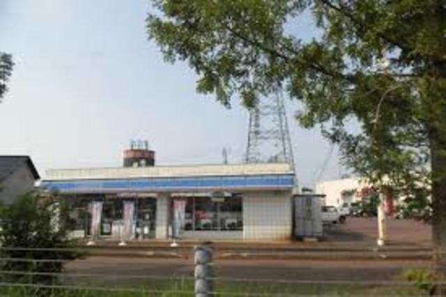 コンビニ　ローソン長岡川崎町店（コンビニ）まで476m