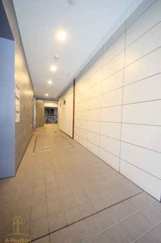 エントランス　セレニテ梅田ルフレ