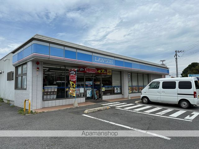 コンビニ　ローソン近江八幡千僧供町店（コンビニ）まで738m