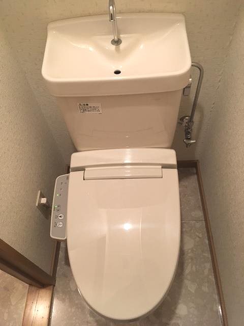 トイレ　イメージ