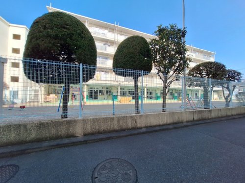 コンビニ　ローソン谷在家一丁目店（コンビニ）まで693m